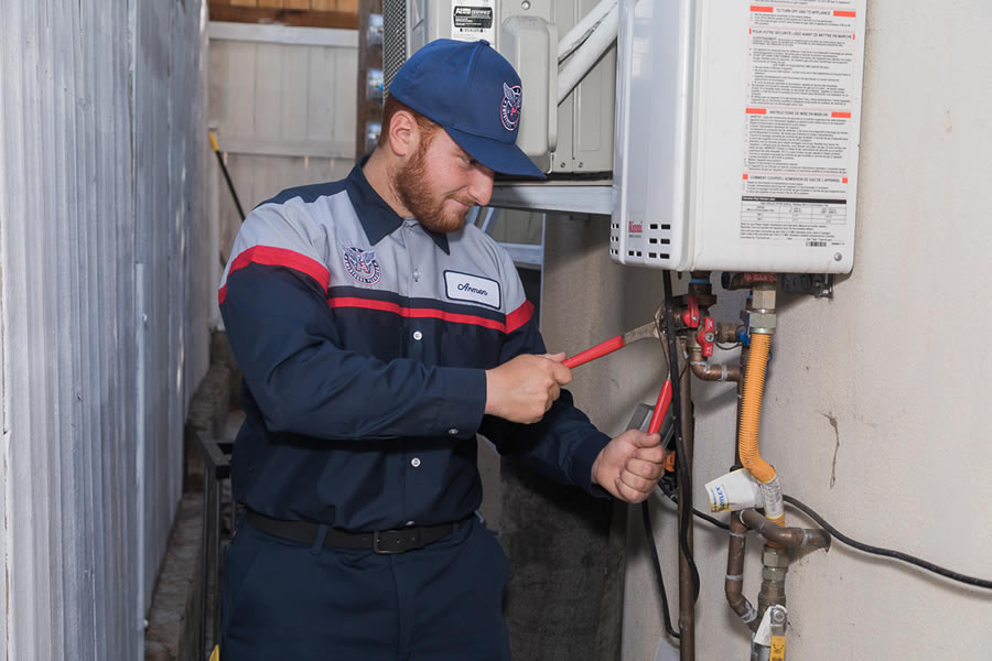 What to Do If Your Water Heater Leaks